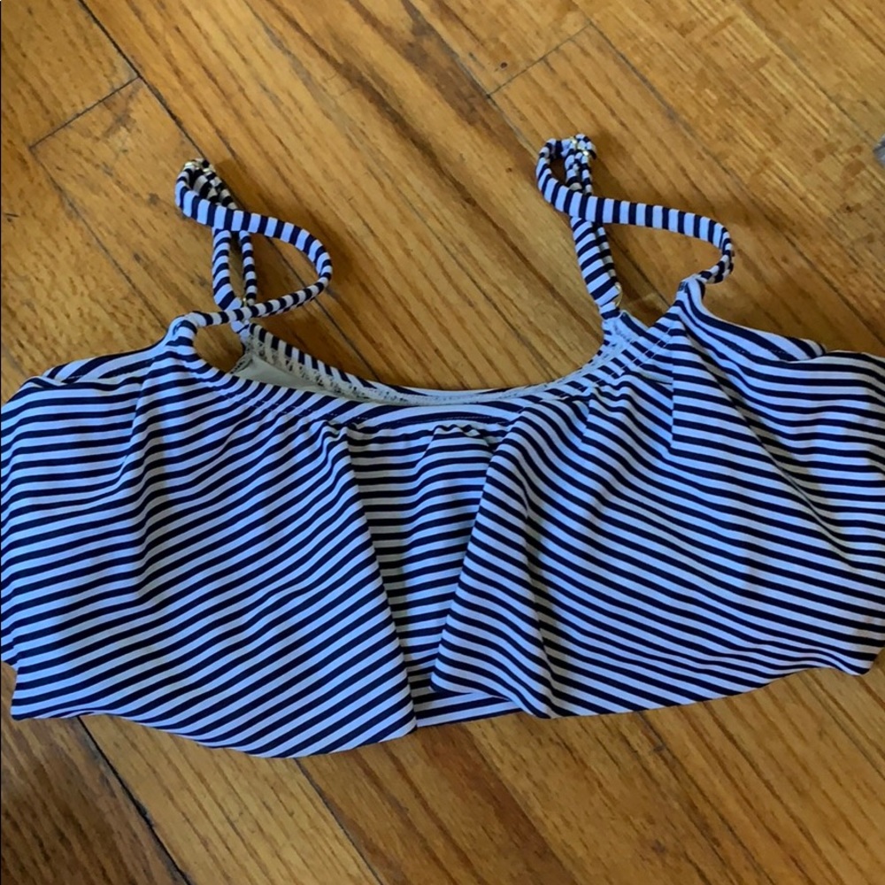 Xhilaration bathing suit flowy top